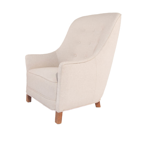 #1566 Lounge Chair