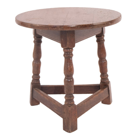 #213 Cricket Table