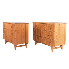 #708 Pair of Chests by Goran Malmwall