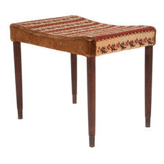 #759 Stool